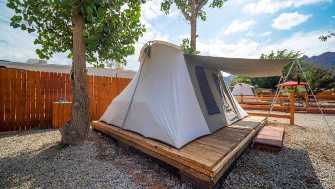 Funstays Glamping Setup Tent In Rv Park #2 Ok-T2 Моуаб Екстериор снимка